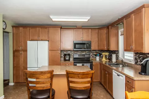 2517 E Ave D E, Bismarck, ND 58501 photo 8