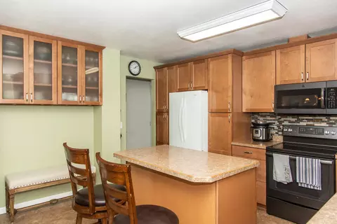 2517 E Ave D E, Bismarck, ND 58501 photo 9