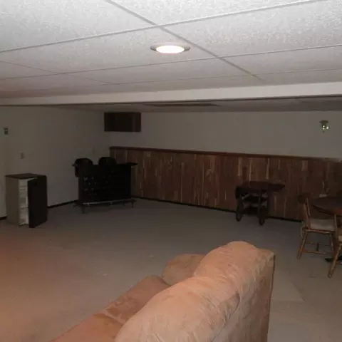 340 Willow Ln, Bismarck, ND 58504 photo 25