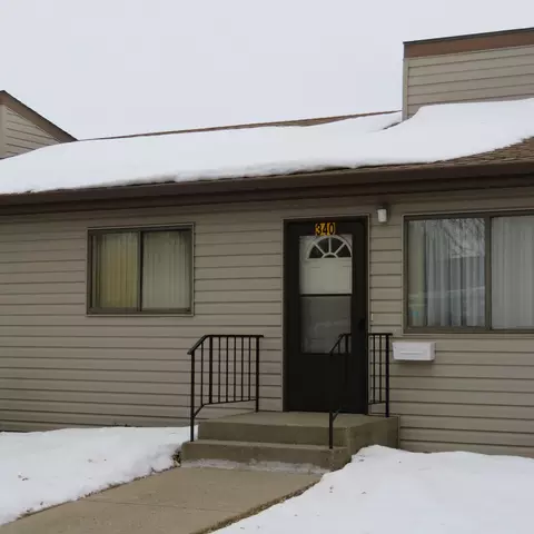 340 Willow Ln, Bismarck, ND 58504 photo 3