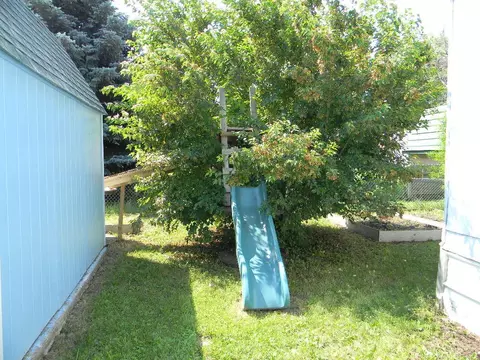 203 Coyote St, Mandan, ND 58554 photo 26