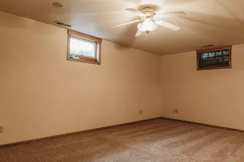 2109 Capitol Ave, Bismarck, ND 58501 photo 16