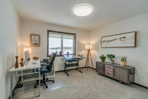 2829 Peach Tree Dr, Bismarck, ND 58504 photo 25