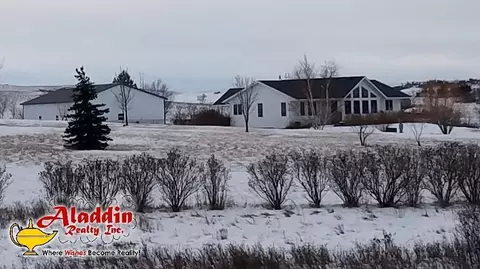2390 Crocus Dr N, Mandan, ND 58554 photo 1