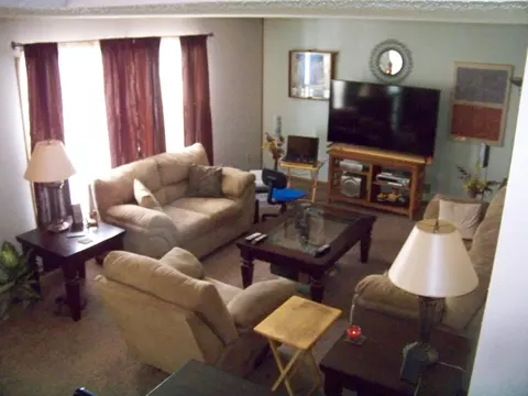 702 Interstate Ave E, Bismarck, ND 58501 photo 5