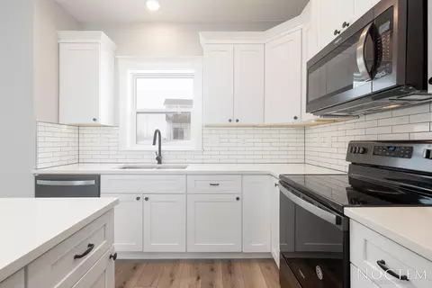 3801 Amari Loop NW, Mandan, ND 58554 photo 10