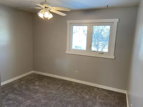 111 Brandon Dr, Bismarck, ND 58503 photo 15