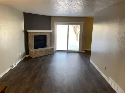 111 Brandon Dr, Bismarck, ND 58503 photo 4