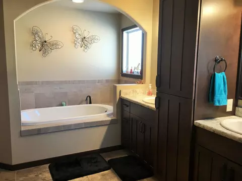 512 Quarry Ln, Bismarck, ND 58503 photo 28