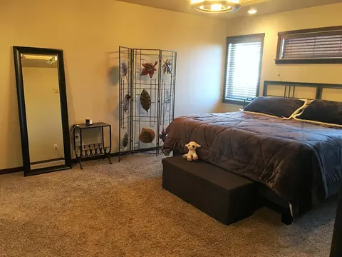512 Quarry Ln, Bismarck, ND 58503 photo 5
