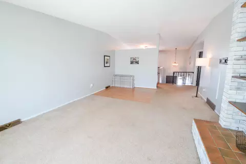 523 Marilyn Dr, Mandan, ND 58554 photo 11