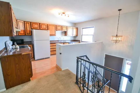 523 Marilyn Dr, Mandan, ND 58554 photo 3