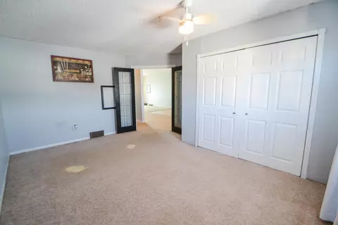 523 Marilyn Dr, Mandan, ND 58554 photo 13