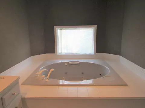 1500 Territory Dr, Bismarck, ND 58503 photo 9