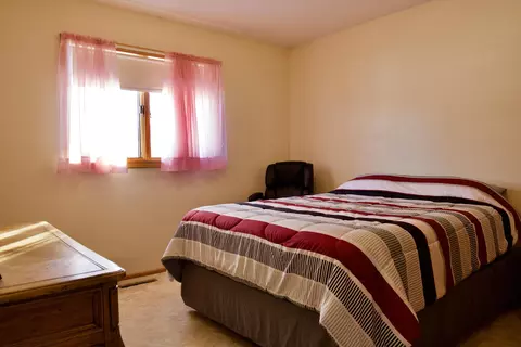 2004 Broadview Ln, Bismarck, ND 58503 photo 9