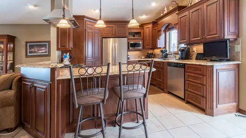 439 Laredo Dr, Bismarck, ND 58504 photo 10