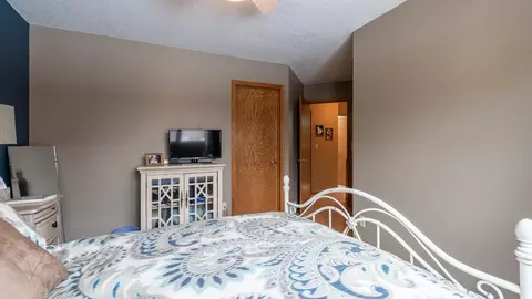 439 Laredo Dr, Bismarck, ND 58504 photo 37