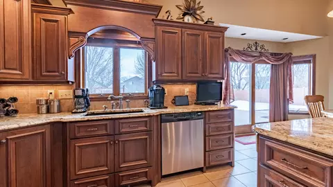 439 Laredo Dr, Bismarck, ND 58504 photo 12