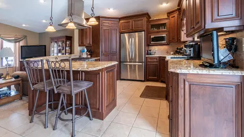 439 Laredo Dr, Bismarck, ND 58504 photo 9
