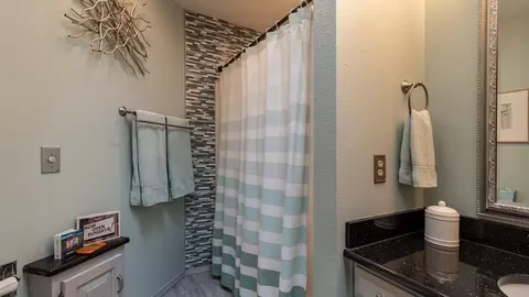 439 Laredo Dr, Bismarck, ND 58504 photo 38