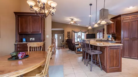 439 Laredo Dr, Bismarck, ND 58504 photo 13
