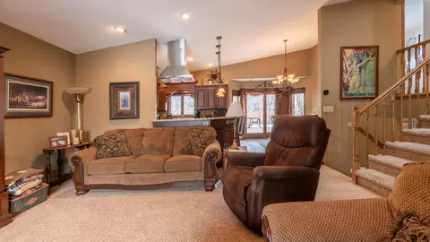 439 Laredo Dr, Bismarck, ND 58504 photo 7