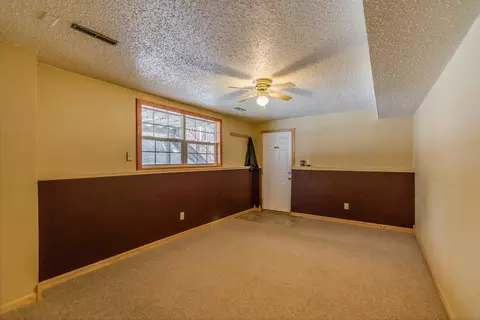 111 E Denver Ave, Bismarck, ND 58504 photo 11