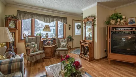 915 E Central Ave, Bismarck, ND 58501 photo 9