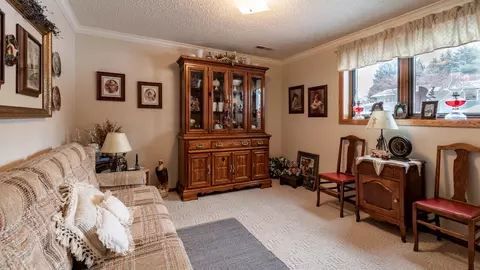 915 E Central Ave, Bismarck, ND 58501 photo 25