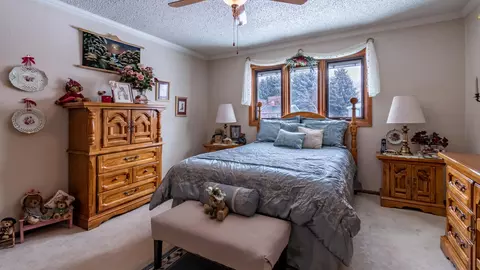 915 E Central Ave, Bismarck, ND 58501 photo 13