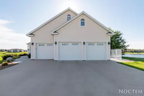 3817 Poseidon Loop, Bismarck, ND 58504 photo 59