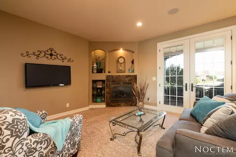 3817 Poseidon Loop, Bismarck, ND 58504 photo 8