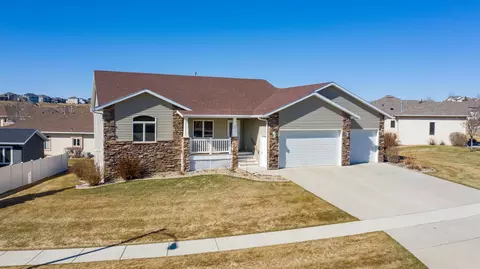 2010 Valley Dr, Bismarck, ND 58503 photo 34