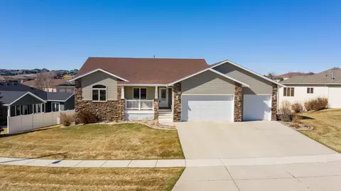 2010 Valley Dr, Bismarck, ND 58503 photo 43