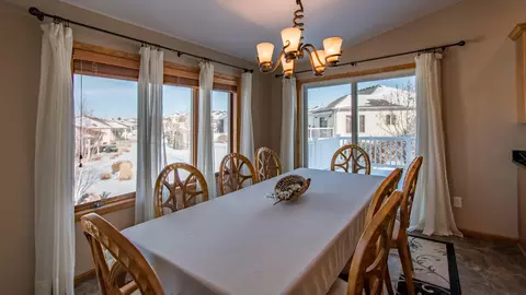 2010 Valley Dr, Bismarck, ND 58503 photo 7