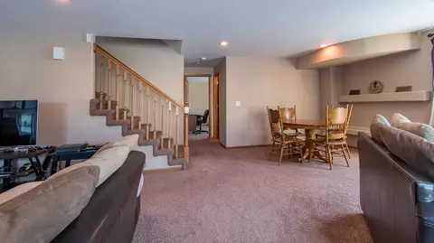 2010 Valley Dr, Bismarck, ND 58503 photo 21