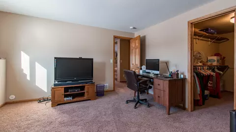 2010 Valley Dr, Bismarck, ND 58503 photo 27