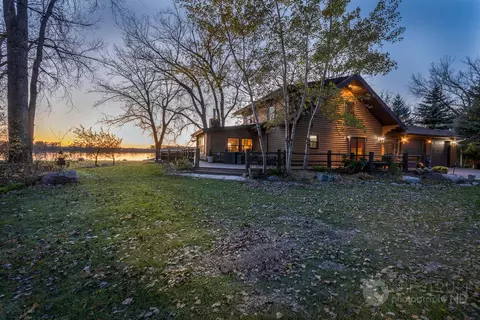15050 Sundown Dr, Bismarck, ND 58503 photo 36