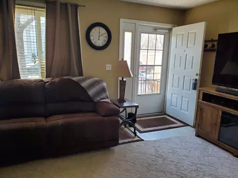 2911 Warwick Loop, Bismarck, ND 58504 photo 5