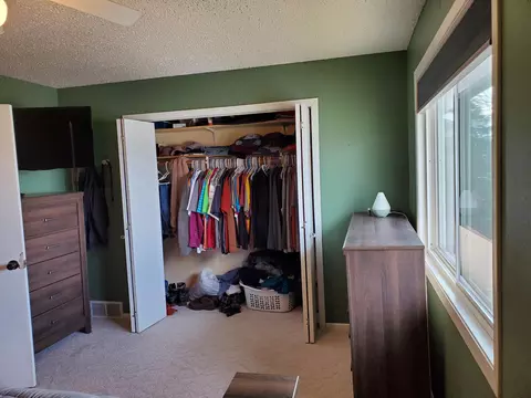 2911 Warwick Loop, Bismarck, ND 58504 photo 13
