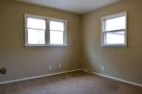 1819 Assumption Dr, Bismarck, ND 58501 photo 5