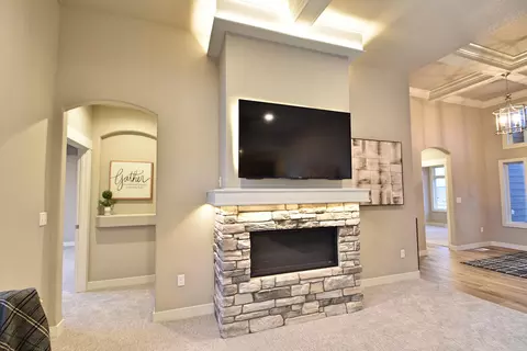 1102 Community Loop, Bismarck, ND 58503 photo 11