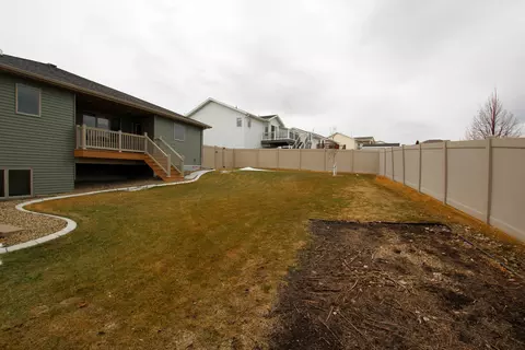 3200 Vantassel Dr, Bismarck, ND 58501 photo 8