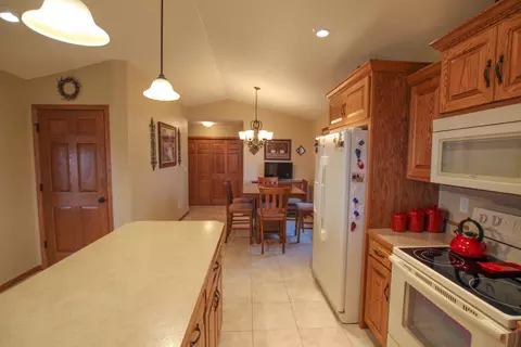 3200 Vantassel Dr, Bismarck, ND 58501 photo 11