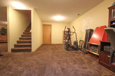 3200 Vantassel Dr, Bismarck, ND 58501 photo 34