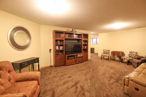 3200 Vantassel Dr, Bismarck, ND 58501 photo 36