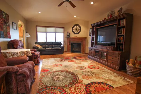 3200 Vantassel Dr, Bismarck, ND 58501 photo 6