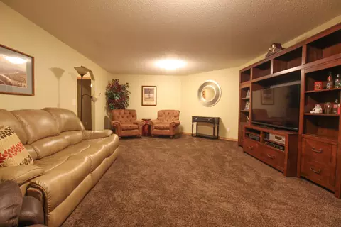 3200 Vantassel Dr, Bismarck, ND 58501 photo 7