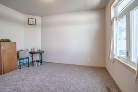 3400 Edgewood Village Loop, Bismarck, ND 58503 photo 23