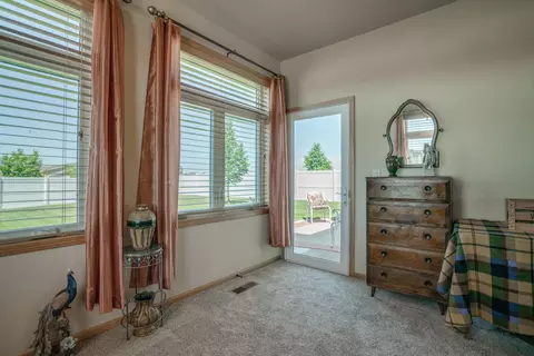 3400 Edgewood Village Loop, Bismarck, ND 58503 photo 18